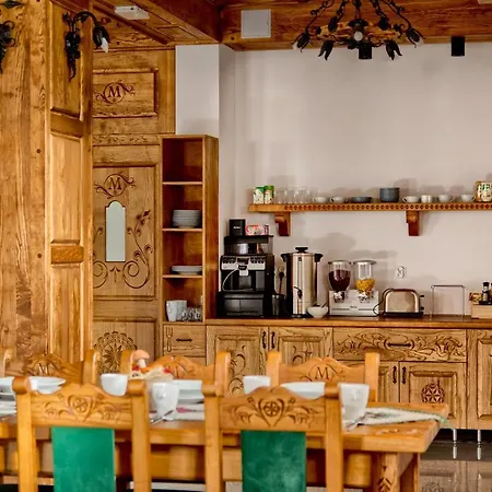 Konukevi Mamcorka 3*