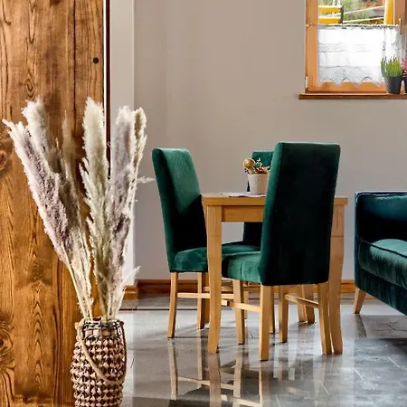 Konukevi Mamcorka Poronin