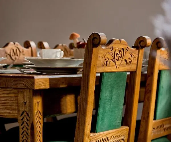 Mamcorka 3* بورونين