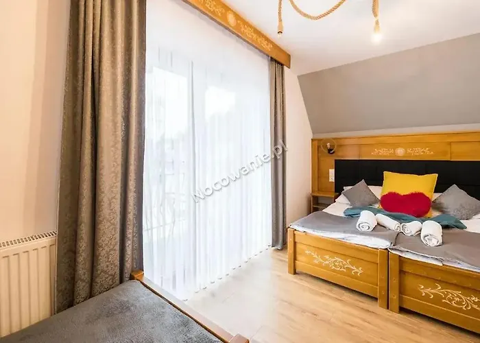 Mamcorka بورونين